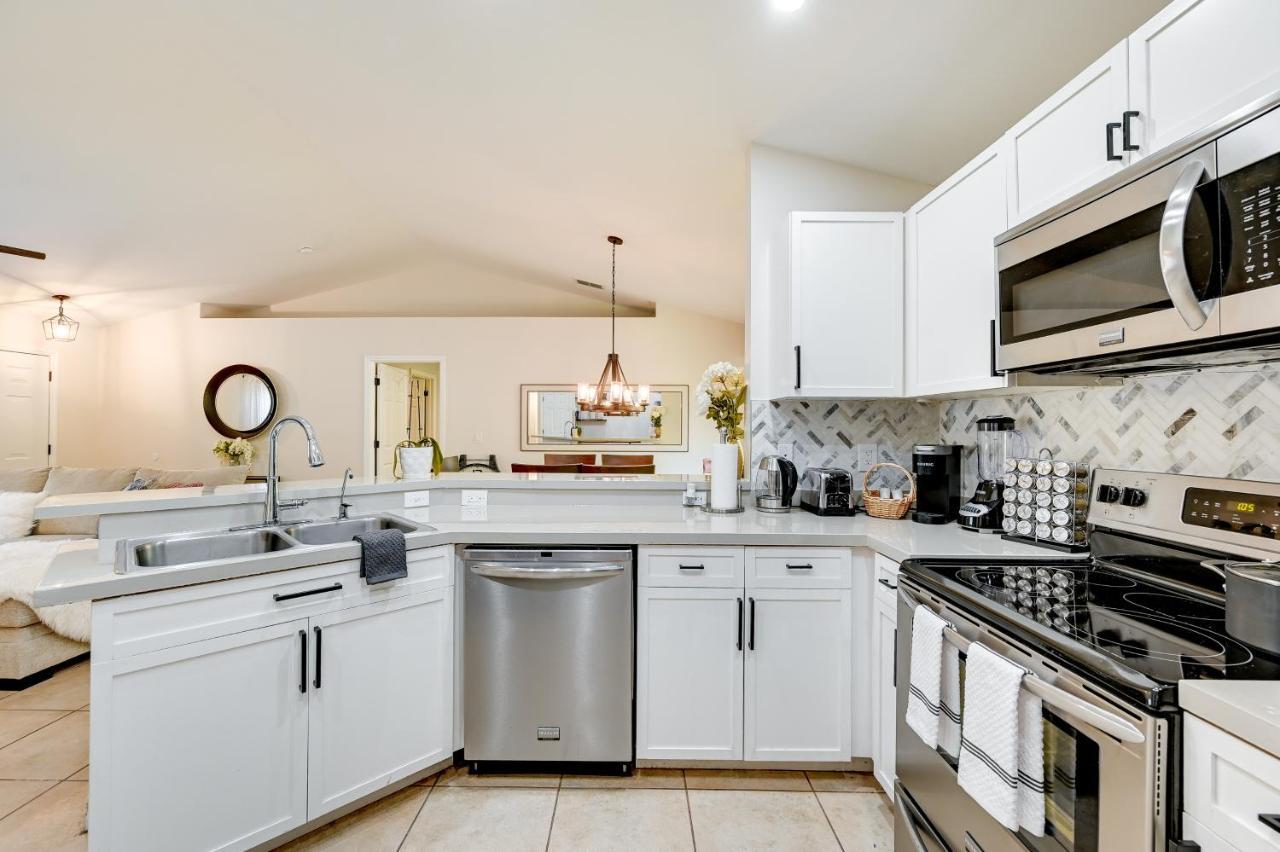 Pet-Friendly Naples Vacation Rental With Fire Pit! מראה חיצוני תמונה