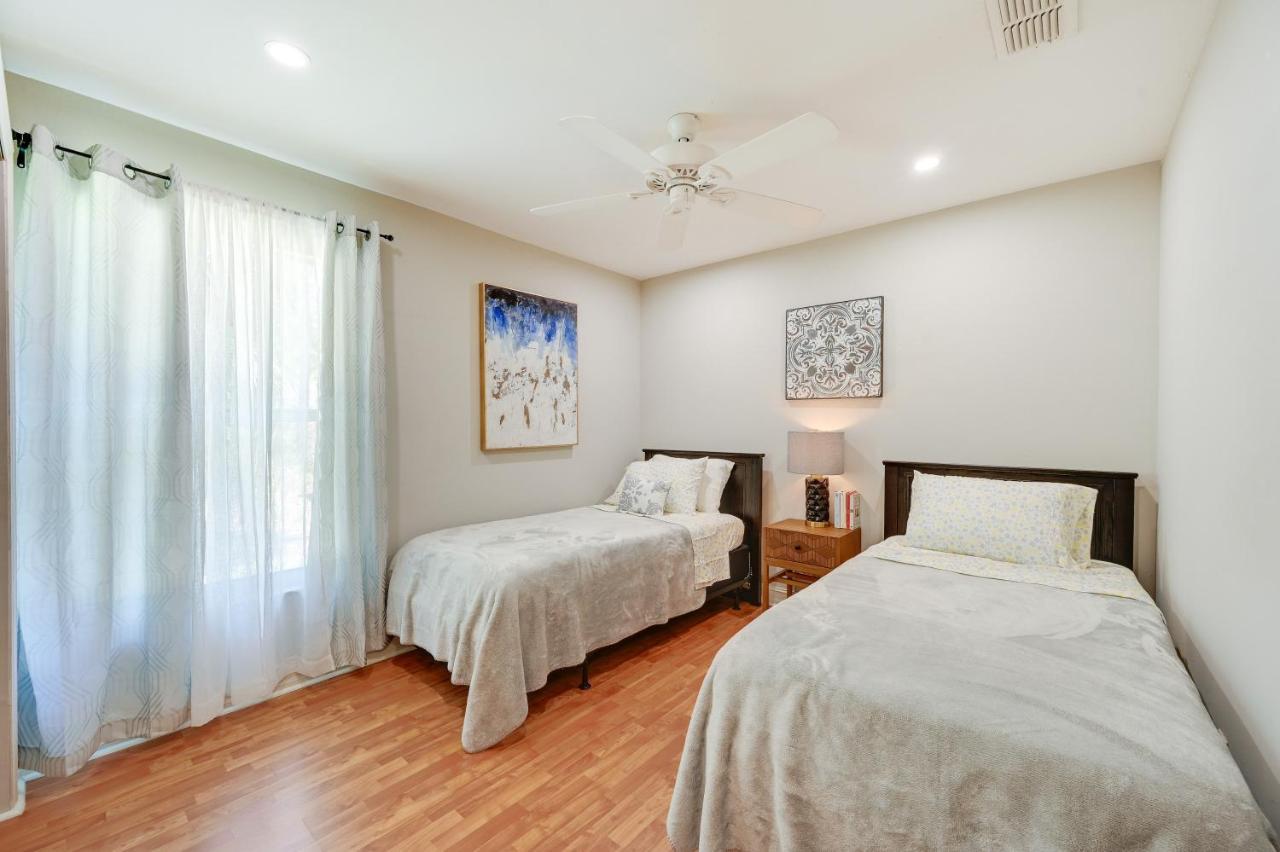 Pet-Friendly Naples Vacation Rental With Fire Pit! מראה חיצוני תמונה